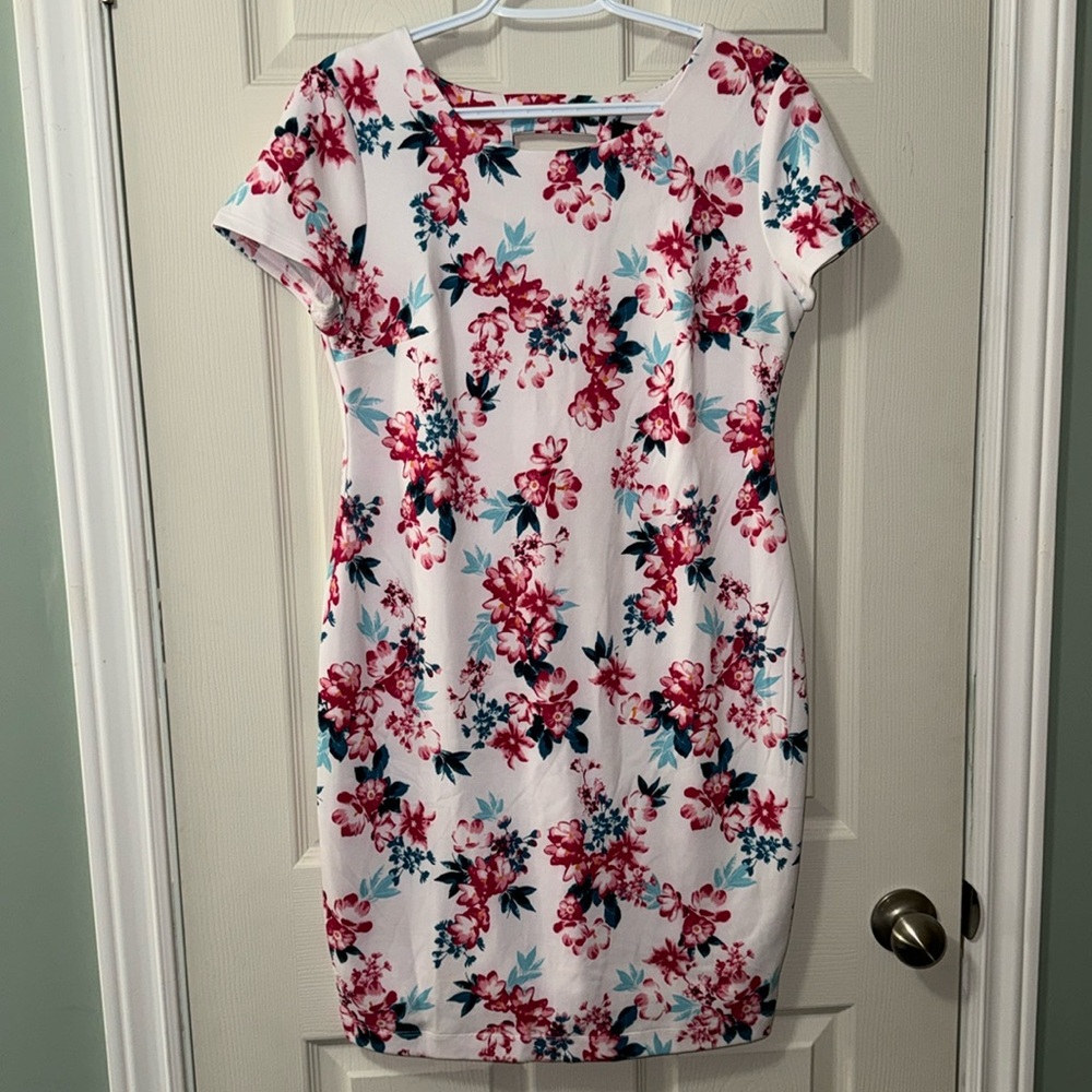 Maternity dress